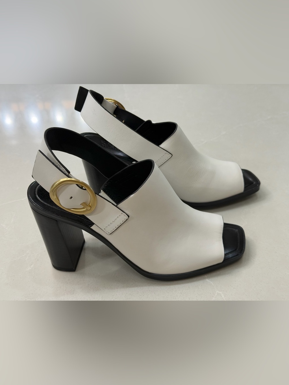Sarto by Franco Sarto Block Heel Slingback Sandals Peep Toe White Leather 8M
